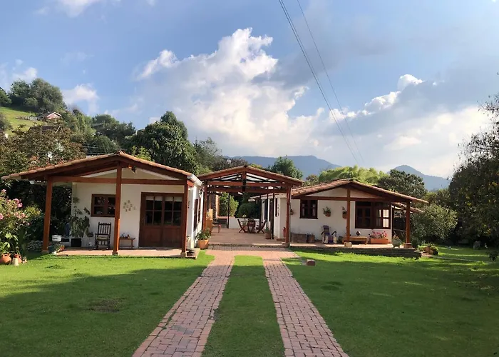 Titué Refugio , Cabañas